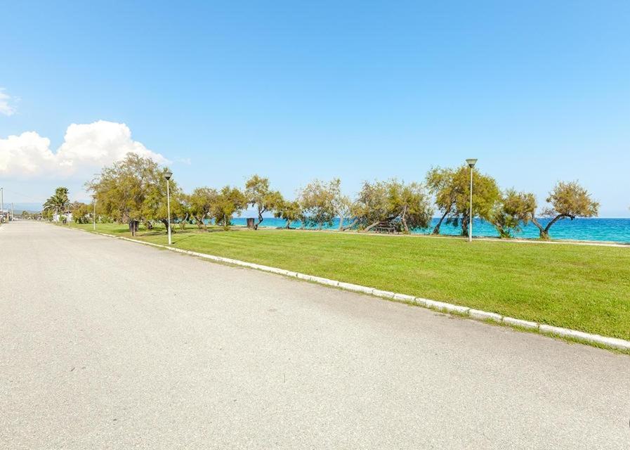 San Giorgio Luxury Apartments Ierissós Ngoại thất bức ảnh
